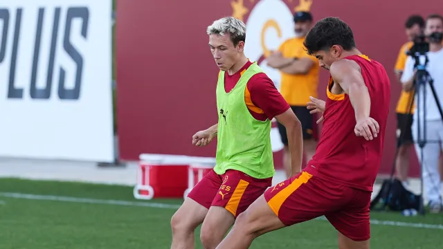 Galatasaray'da Göztepe Maçı Öncesi Aleksey Batrakov Heyecanı