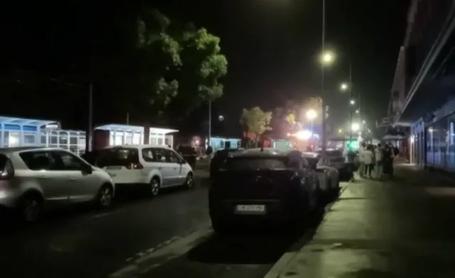 Fransa'da Şok Olay: Araç Kalabalığın Arasına Daldı