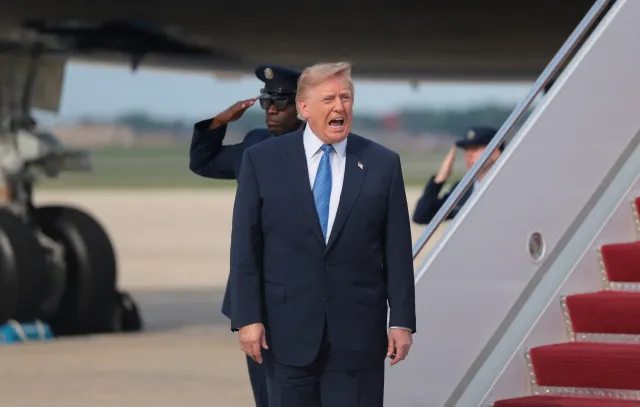 Donald Trump'tan Uzay Hamlesi: ABD Uzay Akademisi Kuruluyor