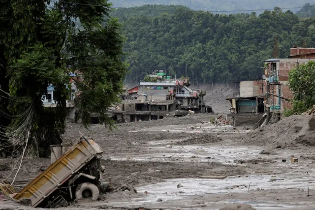 Nepal Sel Felaketinin Ardından 5 Milyar Dolarlık Yardım Çağrısı