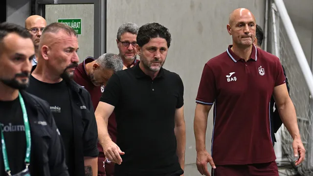Fatih Tekke Biletini Kesti, Trabzonspor'dan Ayrılıyor! Yeni Takımı Belli Gibi