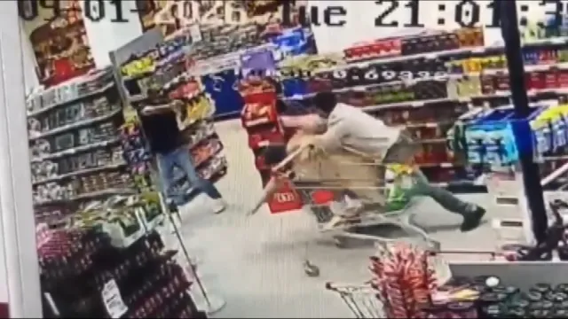 Ankara'da Markette Silahlı Kavga: Korku Dolu Anlar