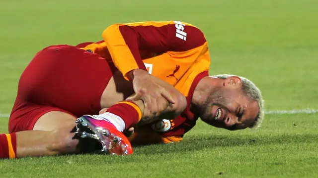 Galatasaray'da Barış Alper Yılmaz'dan Kötü Haber: Başakşehir Maçında Yok mu?