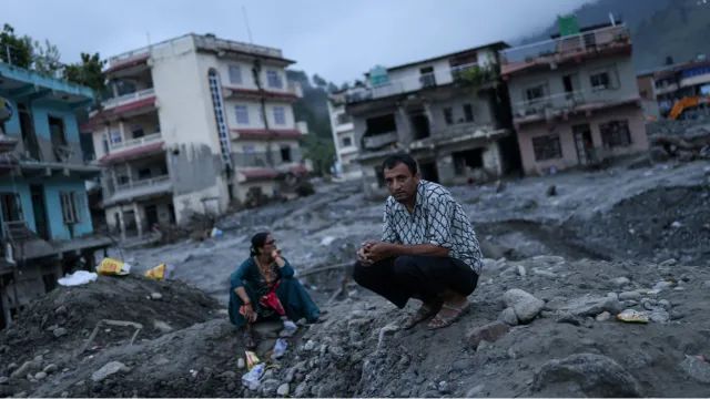 55 Yıllık Kayıtlarda Bir İlk: Önce Sıcaklık Yükseldi, Sonra Dağ Çöktü