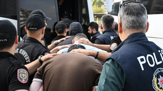 Dört Şehirde Dev Operasyon: 137 Şüpheli Hakkında İşlem Başlatıldı