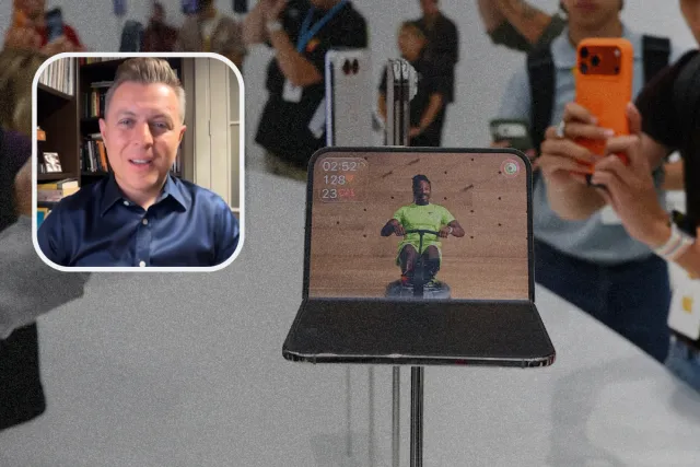 Katlanabilir iPhone Gerçek Oldu: Apple Beklentileri Karşıladı Mı?