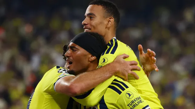 Fenerbahçe'nin 18 Yıl Sonra Şampiyonlar Ligi'ndeki Tarihi Golü Archie Brown'dan Geldi