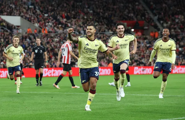 Arsenal Premier Lig'de Durdurulamıyor: Sunderland Deplasmanından 3 Puanla Döndü