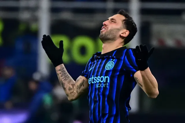Inter'de Şok Sakatlık: Hakan Çalhanoğlu Bir Süre Sahalardan Uzak Kalacak