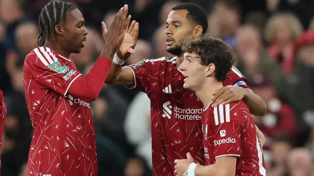Liverpool, Tottenham'ı 3-1 Mağlup Ederek Lig Kupası'nda Turladı