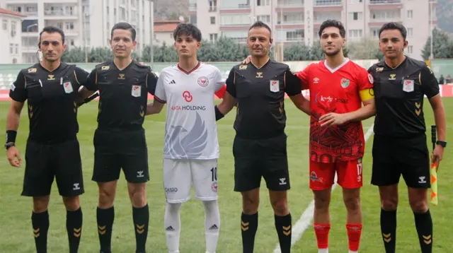 Türkiye Kupası'nda Tarihi Skorlar: İki Maç da 10-0 Bitti