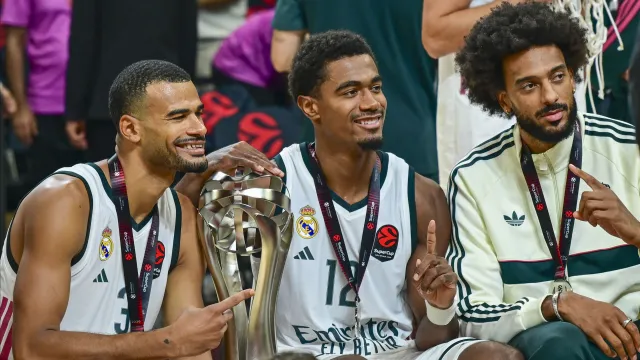 Tarihin ilk EuroLeague Süper Kupa'sı Real Madrid'in
