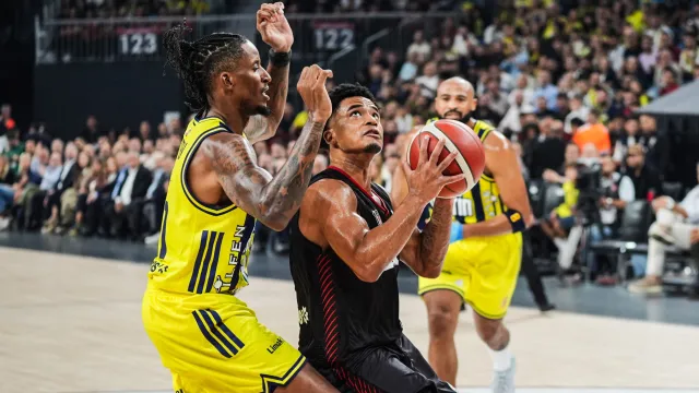 Fenerbahçe Tarfin - Beşiktaş (Canlı anlatım)