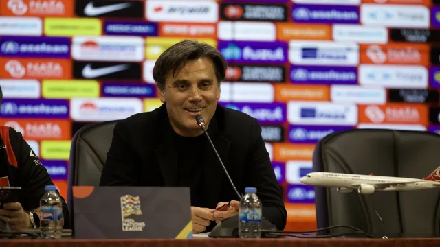 Vincenzo Montella'dan Fransa maçı öncesi net mesaj: "Yeni bir sayfa açıyoruz"