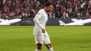 Fransızlar 3 puanı bıraktı, Mbappe'ye ağlıyor! "Acı içinde" gelen galibiyet