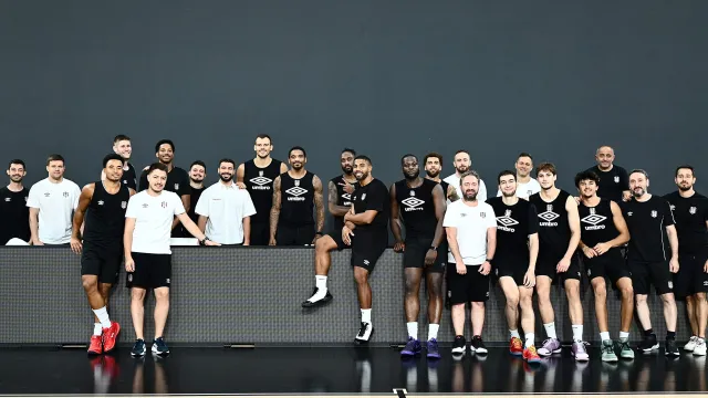 Beşiktaş'ta DaQuan Jeffries'in sol el bileğinde kırık tespit edildi