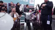 Teknofest'te renkli görüntüler. İnsansı robot halay çekti
