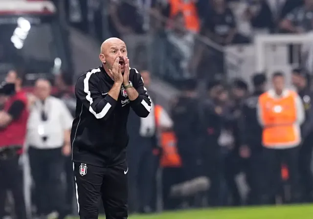 Beşiktaş Teknik Direktörü İtaliano: İkinci yarı acı çektik