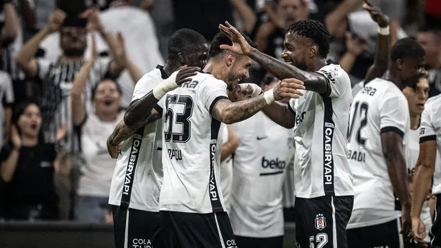 CANLI İZLE | Beşiktaş - Kocaelispor (Süper Lig)
