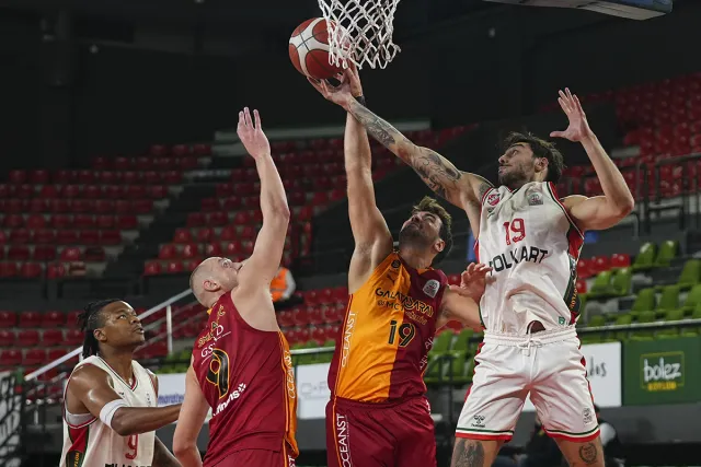 Galatasaray'dan hoca hamlesi: Monaco'nun tüm teknik ekibini renklerine bağlıyor