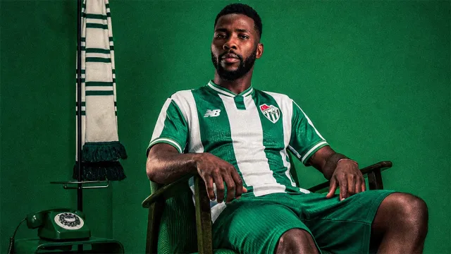 Sen ne yaptın Iheanacho! Metin Oktay'ın 64 yıllık rekorunu kırıp Türkçe paylaşım yaptı