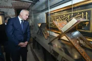 Bakan Ersoy duyurdu. Türk hattattan milletine paha biçilmez armağan