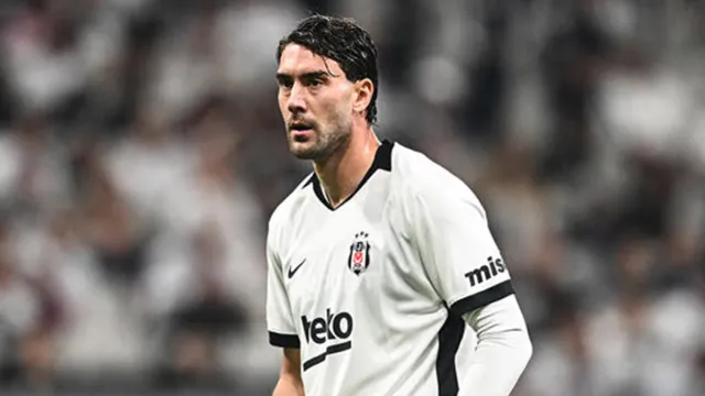 Beşiktaş'ta Dusan Vlahovic gelişmesi ve Orkun Kökçü sakatlığı