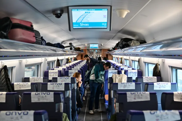 Ücretsiz tren biletlerinde yeni dönem: Sadece kimlik göstermek yeterli olacak
