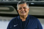Yılmaz Vural, Türkiye'den takım alıyor