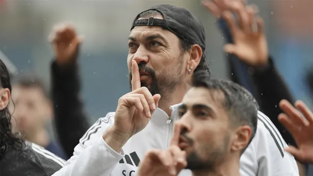 Servet Çetin, Galatasaray-Fenerbahçe derbisinin sonucunu tahmin etti