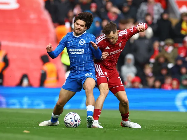 Brighton'da Ferdi Kadıoğlu depremi: 6. dakikada oyundan çıktı