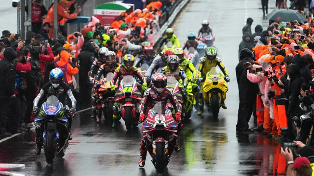 MotoGP'ye yağış engeli