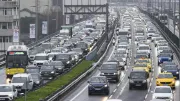 İstanbul'da trafik yoğunluğu yüzde 80'e ulaştı
