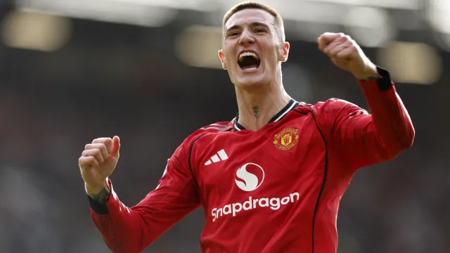 Manchester United'dan Benjamin Sesko şoku
