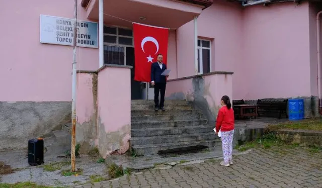 Tek öğrencisi olan okulda tören: "İşte Cumhuriyet tam olarak budur"