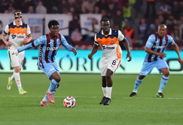 Trabzonspor Son Dakika Golüyle Sarsıldı: Başakşehir ile Puan Paylaşımı