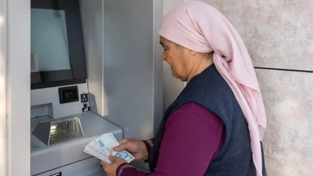 Emekliler İçin Promosyon Yarışı Kızıştı: Temmuz Ayı Güncel Banka Kampanyaları