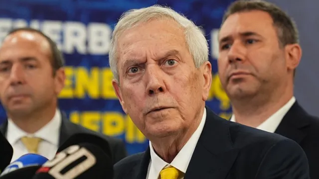 İsmail Kartal'ın İstifası Sonrası Aziz Yıldırım'dan Çarpıcı Açıklama: Görevinin Başındadır