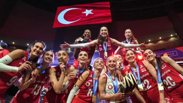 Filenin Sultanları'na Dev Ödül: Şampiyonluk ve MVP Vargas'a Büyük Prim