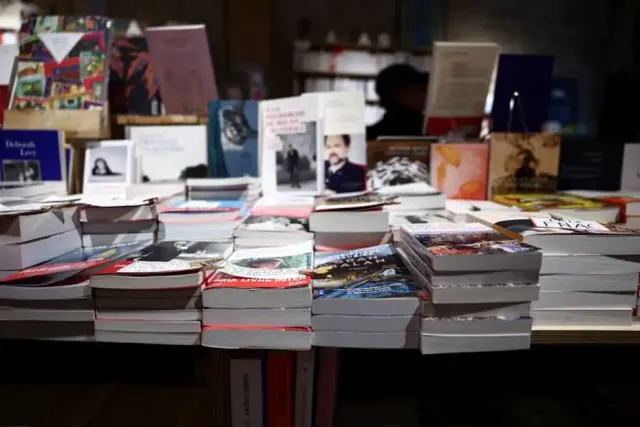 Yapay Zeka Devleri Sahaflardaki Milyonlarca Kitabı İmha Ediyor