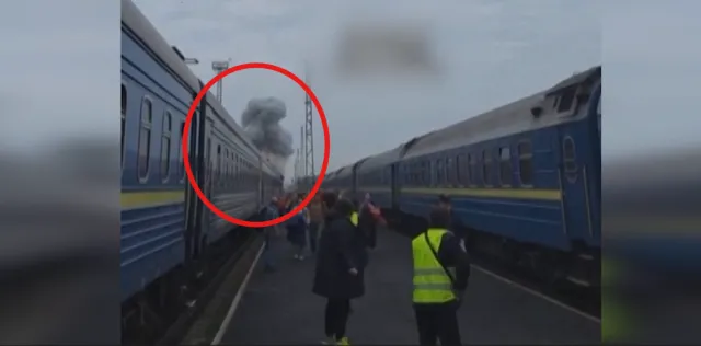 Rusya'nın Dronla Vurduğu Trenin Çarpıcı Görüntüleri Ortaya Çıktı