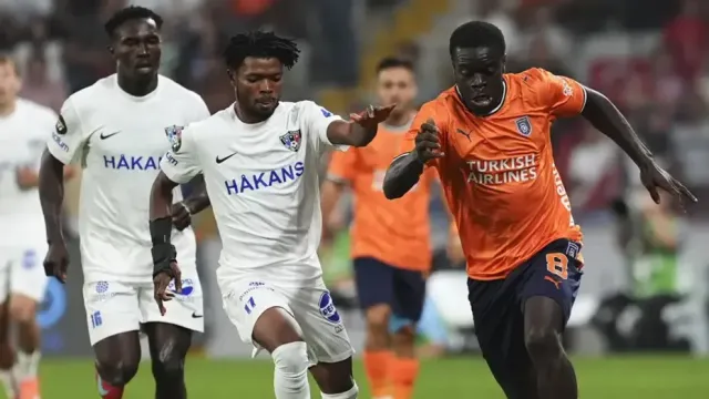 Başakşehir Avrupa Yolunda Berabere Kaldı: Emin Bayram Golle Başladı