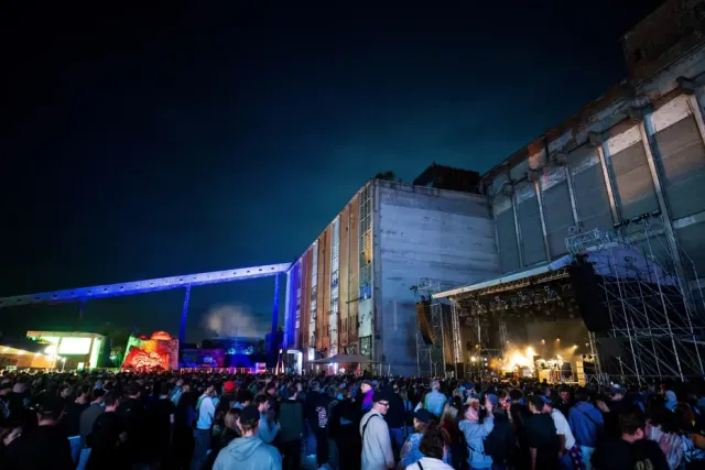 Macaristan'daki Dev Müzik Festivalinde Çifte Trajedi: Festival Erken Bitti