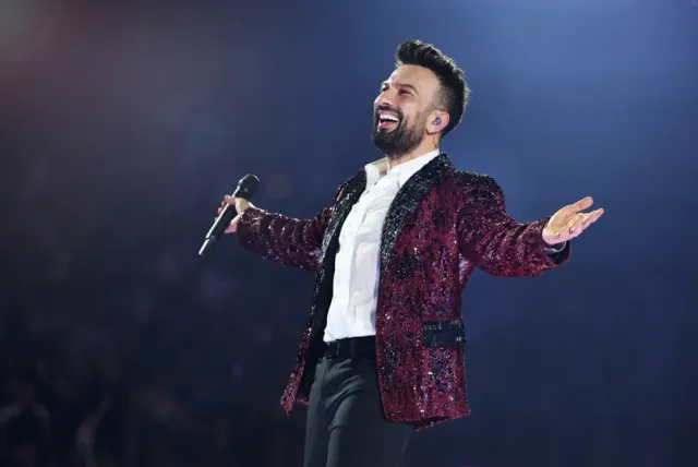 29 Agustosta D Maris Bayde Megastar Tarkan Rüzgarı