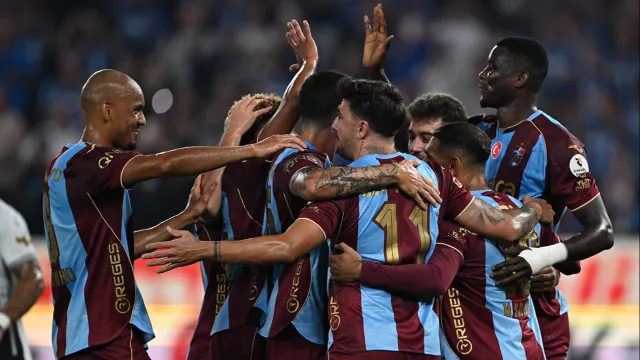 Trabzonspor Konyaspor Deplasmanında: Hedef İlk Dış Saha Galibiyeti