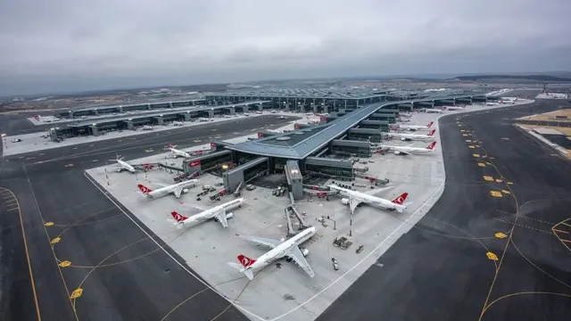 İstanbul Havalimanı'nda Avrupa Rekoru: En Yüksek Günlük Yolcu Sayısına Ulaşıldı