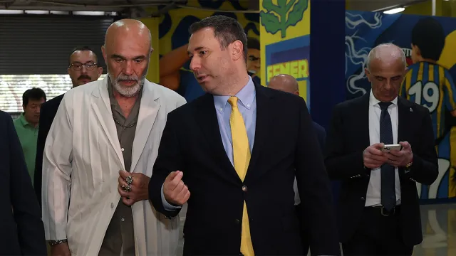 Fenerbahçe'den Transferin Son Günlerinde Dev Teklif