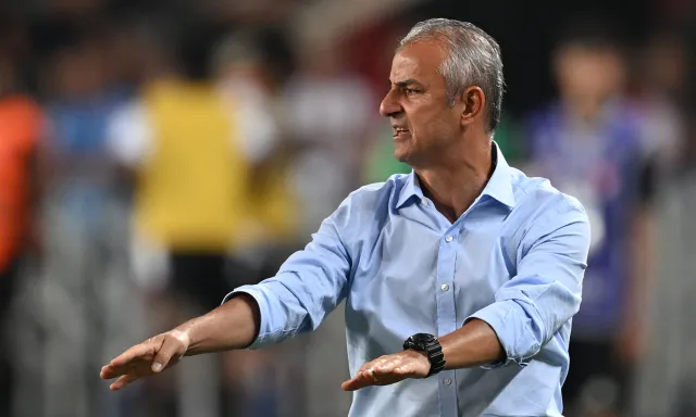 Ve İsmail Kartal'dan beklenen radikal karar çıktı! Fenerbahçeliler saat 17.00'de ilke şahit olacak