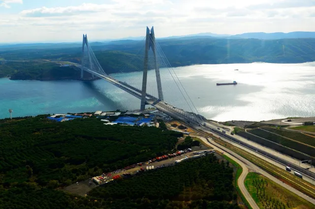 Ulaştırma Bakanı Uraloğlu'ndan Yavuz Sultan Selim Köprüsü Açıklaması: 138 Milyar Lira Tasarruf