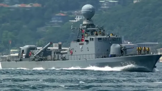 23 Nisan Heyecanı: TCSG-15 ve TCG Tayfun Ziyarete Açılıyor